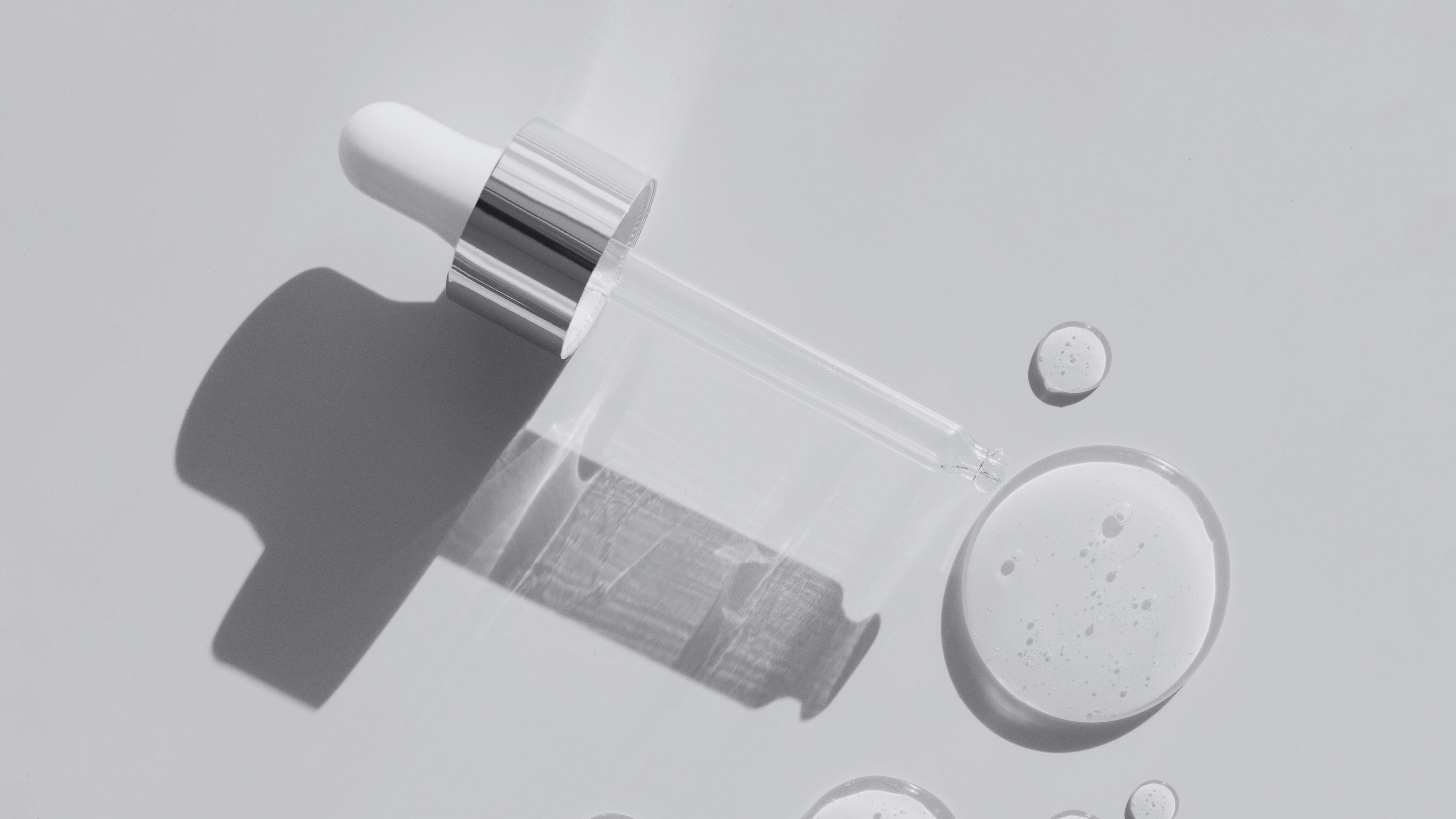 Hyaluronsyra mot ärr i ansiktet – fungerar det?